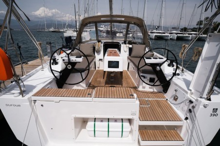 Dufour Yachts Dufour 390 Paris