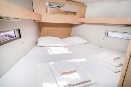 Dufour Yachts Dufour 390 Paris