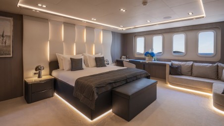 Radež d.d. M/S ADRI M/S Adri