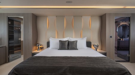 Radež d.d. M/S ADRI M/S Adri