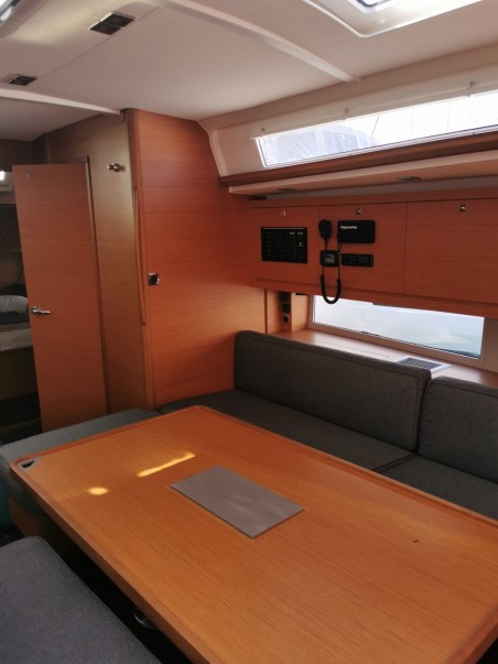 Dufour Yachts Dufour 470 - 4 + 1 cab. Aruba