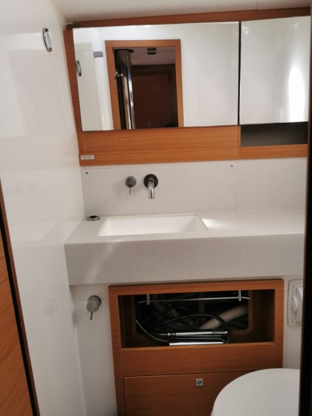 Dufour Yachts Dufour 470 - 4 + 1 cab. Aruba