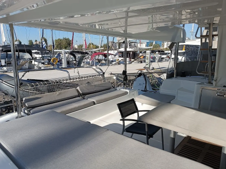 Lagoon-Bénéteau Lagoon 43 - 4 + 2 cab. Hashtag