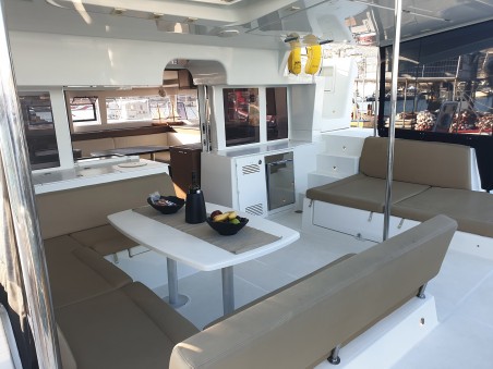 Lagoon-Bénéteau Lagoon 450 F - 4 + 1 cab. Madicon