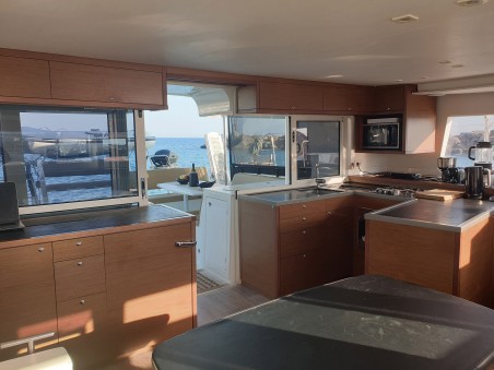 Lagoon-Bénéteau Lagoon 450 F - 4 + 1 cab. Madicon