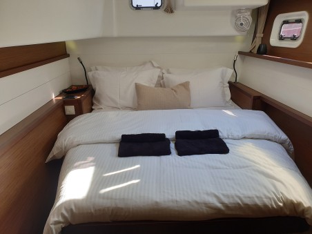 Lagoon-Bénéteau Lagoon 450 F - 4 + 1 cab. Madicon