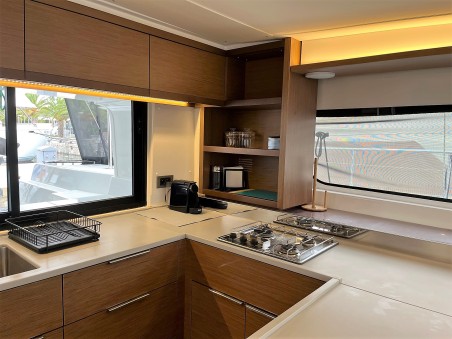 Lagoon-Bénéteau Lagoon 46 - 4 + 2 cab. White Pearl