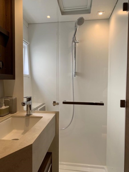 Lagoon-Bénéteau Lagoon 46 - 4 + 2 cab. White Pearl