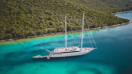 MS Custom Aurum Sky | Yacht Charter Croatia | Travelboat