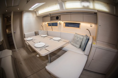 Bénéteau Oceanis 51.1 Nireas