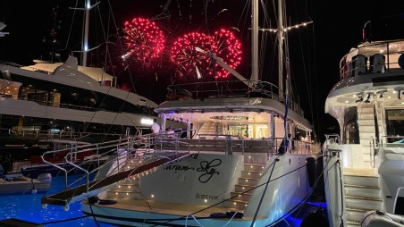 MS Custom Aurum Sky | Yacht Charter Croatia | Travelboat