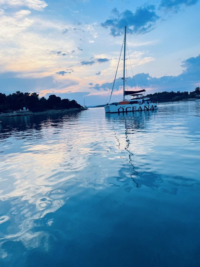 Lagoon-Bénéteau Lagoon 450 F - 4 + 1 cab. Oceana