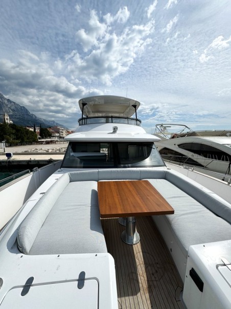 Azimut / Benetti Yachts Azimut Magellano 66 Moon light