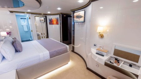 MS Custom Aurum Sky | Yacht Charter Croatia | Travelboat