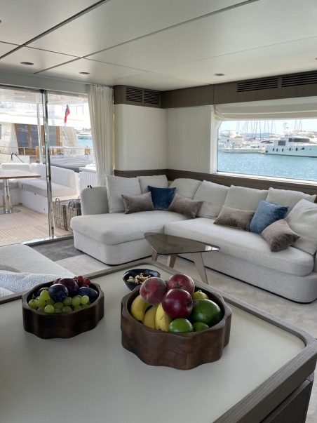 Azimut / Benetti Yachts Azimut Magellano 66 Moon light