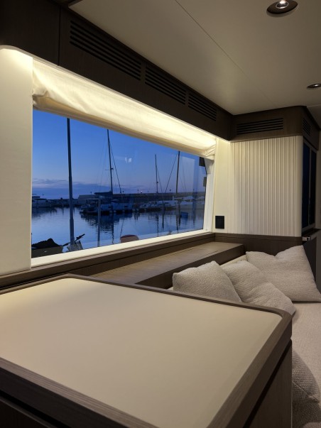 Azimut / Benetti Yachts Azimut Magellano 66 Moon light