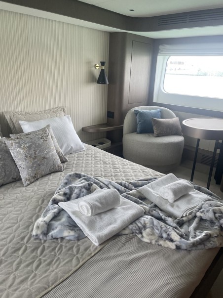 Azimut / Benetti Yachts Azimut Magellano 66 Moon light