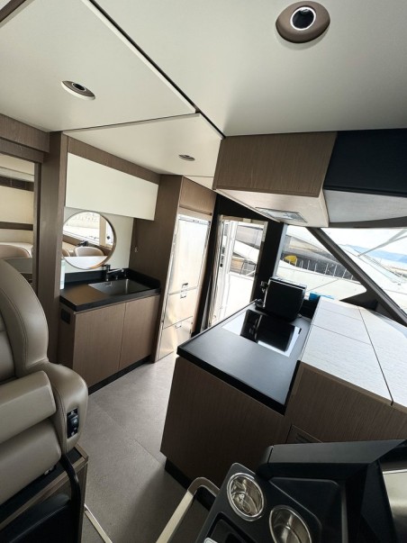 Azimut / Benetti Yachts Azimut Magellano 66 Moon light