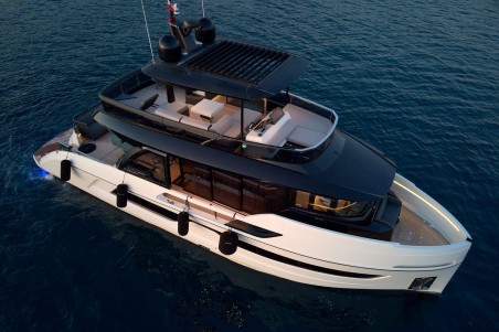 Explorer Yacht Explorer Fly 62 Blue Moon