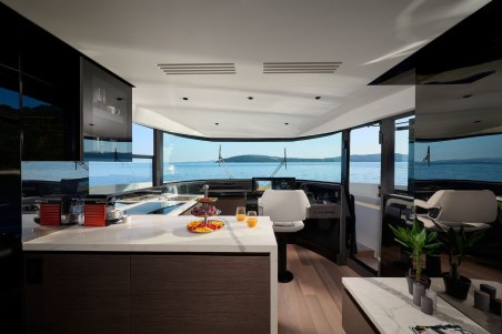 Explorer Yacht Explorer Fly 62 Blue Moon