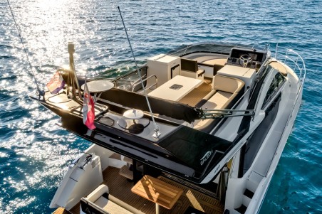Galeon 420 Fly | Czarter jachtu Chorwacja | Travelboat