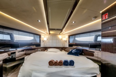 Galeon 420 Fly | Czarter jachtu Chorwacja | Travelboat