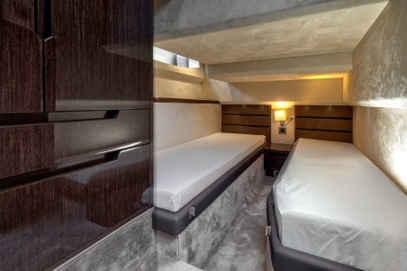 Galeon 420 Fly | Czarter jachtu Chorwacja | Travelboat