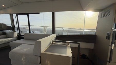 Prestige 590 Flybridge | Yacht Charter Croatia | Travelboat