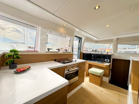 Catana Group Bali 4.2 - 4 + 1 cab. Merlot