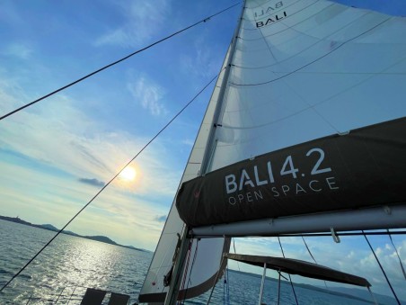 Catana Group Bali 4.2 - 4 + 1 cab. Sail and Adventure