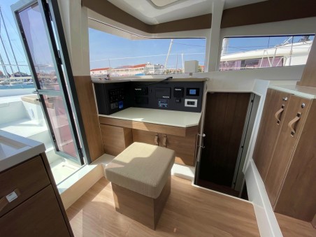 Catana Group Bali 4.2 - 4 + 1 cab. Sail and Adventure