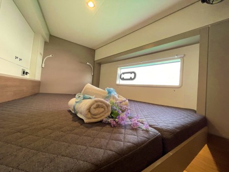 Catana Group Bali 4.2 - 4 + 1 cab. Sail and Adventure