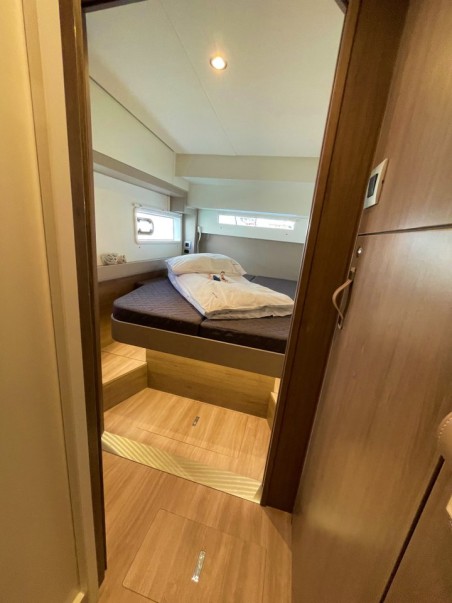 Catana Group Bali 4.2 - 4 + 1 cab. Sail and Adventure