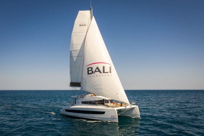 Catana Group Bali 4.2 - 4 + 1 cab. Zinfandel