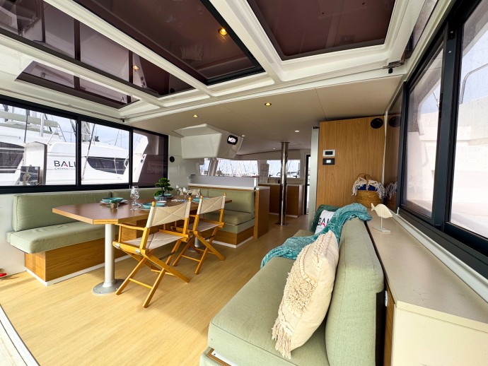 Catana Group Bali 4.4 - 4 + 1 cab. La Calma