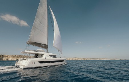 Catana Group Bali 4.4 - 4 + 1 cab. La Calma