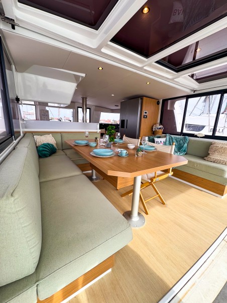 Catana Group Bali 4.4 - 4 + 1 cab. La Calma