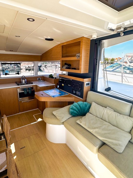 Catana Group Bali Catsmart - 4 + 2 cab. Aussie