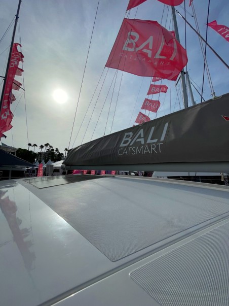 Catana Group Bali Catsmart OW - 3 + 1 cab. Hanna