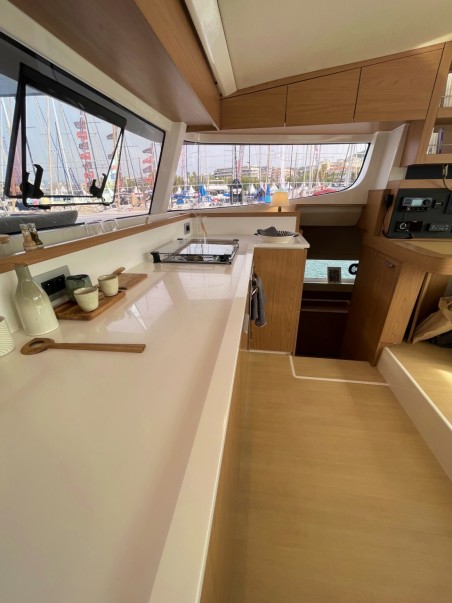 Catana Group Bali Catsmart OW - 3 + 1 cab. Hanna