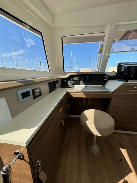 Catana Group Bali Catspace Compass