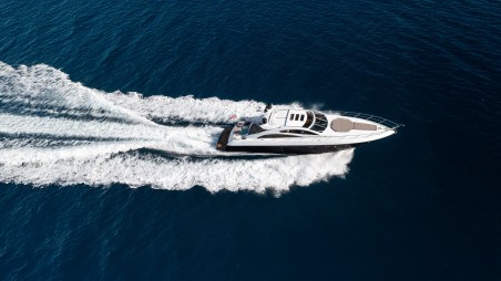 Sunseeker International Sunseeker Predator 72 Boy Toy