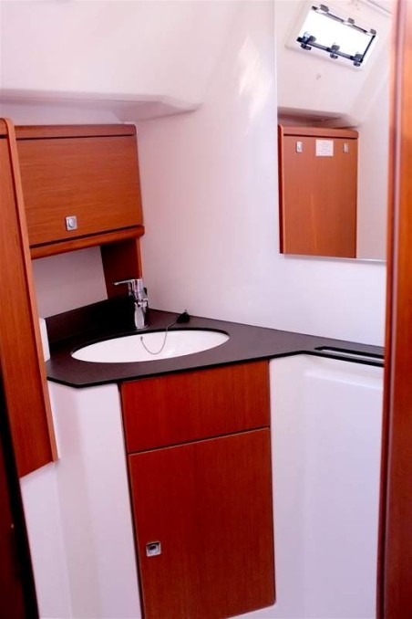 Bavaria Yachtbau Bavaria Cruiser 46 - 4 cab. Sibylla - bareboat