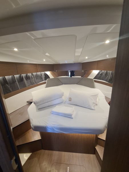 Bénéteau Antares 11 Fly OB Furiosa