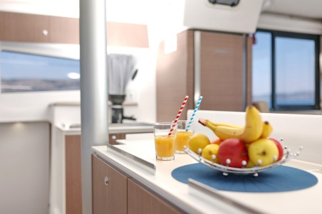 Catana Group Bali 4.1 - 4 cab. Sourire