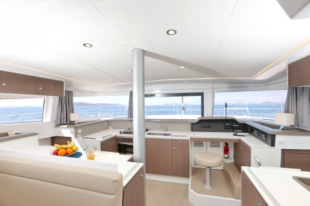 Catana Group Bali 4.1 - 4 cab. Sourire