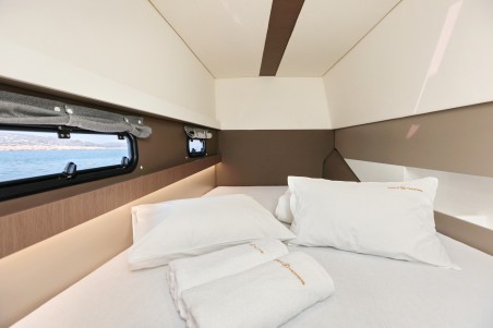 Catana Group Bali 4.1 - 4 cab. Sourire