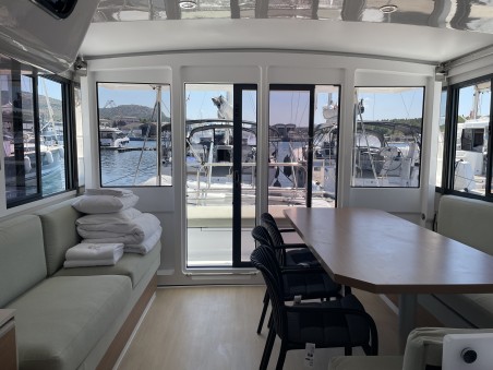 Catana Group Bali 4.2 - 4 + 2 cab. Jackpot