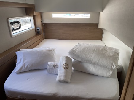 Catana Group Bali 4.2 - 4 + 2 cab. Jackpot