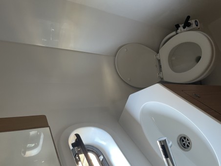 Catana Group Bali 4.2 - 4 + 2 cab. Jackpot